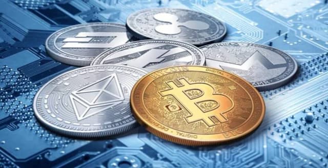 هل تداول العملات الرقمية حرام؟ الحكم الشرعي