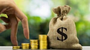 كيف تؤثر توزيعات الأرباح﻿ على قرارات المستثمرين والشركات