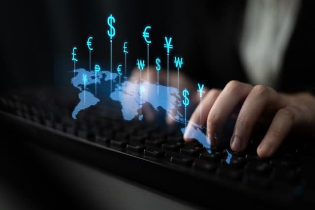 متى يفتح سوق الفوركس بتوقيت السعودية؟ أوقات تداول العملات