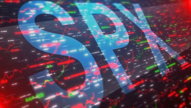 What Is the Difference Between SPX vs SPXW Options?